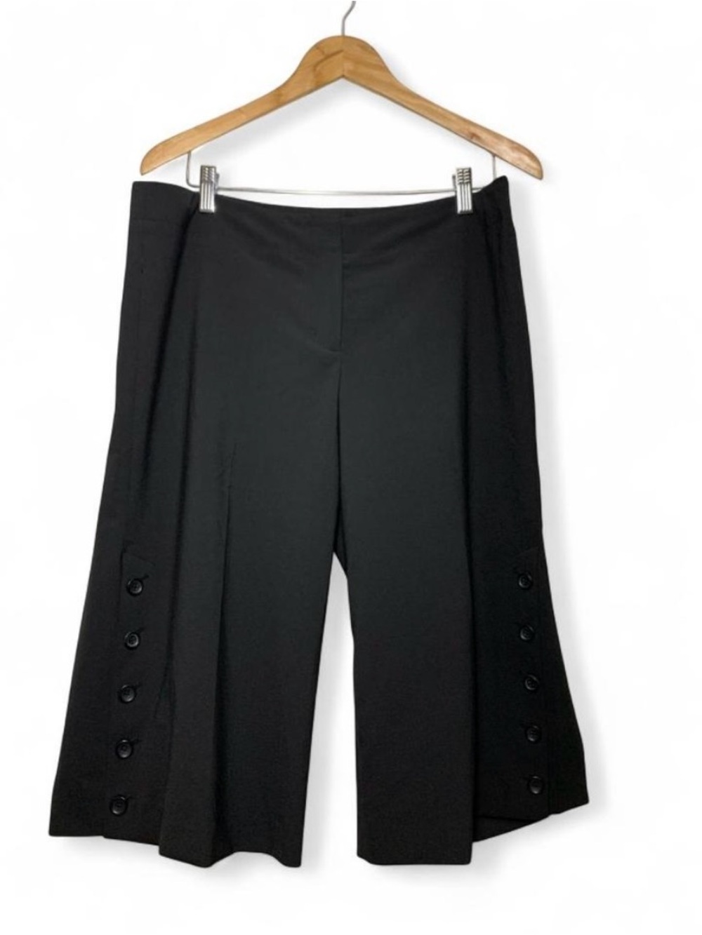 Express Design Studio Womenβs Black Gaucho Button Pants Sz 12 Parisian Retro